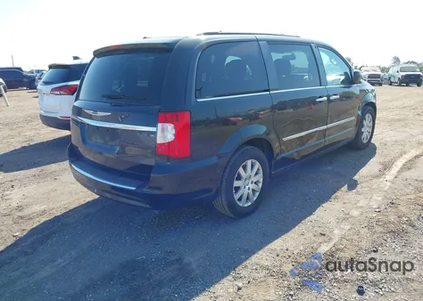 2015 Chrysler Town & Country Touring from USA, damaged, VIN 2C4RC1BG5FR554065